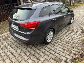 KIA Ceed sw - 5