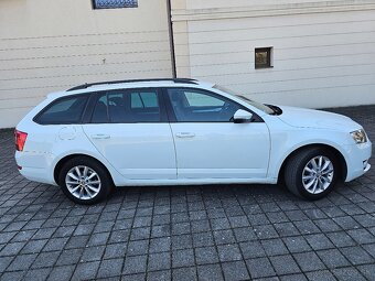 Škoda Octavia Combi 1.6 TDI M5 Ambition Koža DVD NAVI R16 - 5