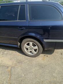 Predam skoda octavia 1.9tdi 81kw309000m - 5