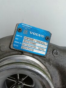 Volvo D4.  Bi turbo - 5