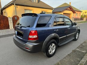 Kia Sorento 2.5 CRDI - 5