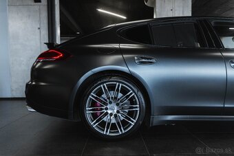 Porsche Panamera Turbo 4.8 V8 - 5