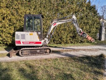 Minibager Bobcat X225 - 5