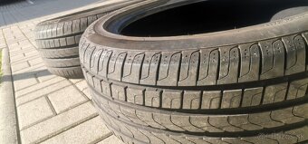 Predám letné pneumatiky Pirelli 225/45 r17 - 5