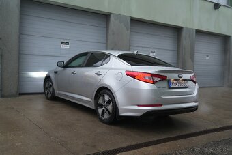 Kia Optima 2.0 CVVT Hybrid-benzín - 5