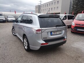 Mitsubishi Outlander 2.2 DI-D Intense 4x4 7m - 5