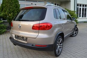 VW TIGUAN 2.0 TDI R-LINE 4x4, NAVI, F1, BIXENÓN, KOŽA, R19 - 5