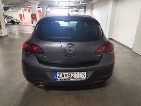 Opel Astra 1.4 Turbo 140k Cosmo rv.2011 - 5