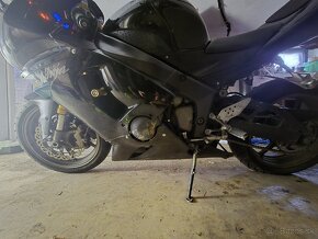 Kawasaki ZX6R 636C - 5