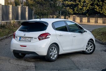 Peugeot 208 1.2 PureTech STOP START Active EAT5 - 5