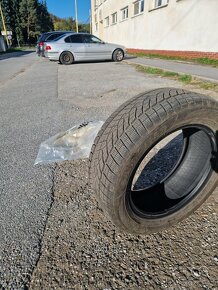 Zánovné Dunlop Zimné UltraGrip pneu 235/55 R17 103V - 5