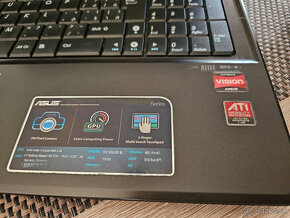 Asus N61D 16" - 5