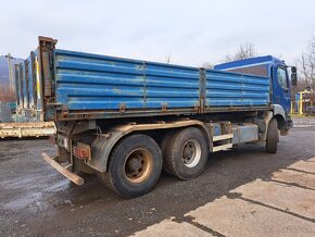 RENAULT KERAX 370 6X4 - 5