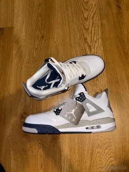 Jordan 4 - 5