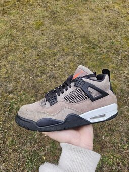 Nike air Jordan 4 Taupe Haze - 5