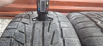 Predám zimné pneumatiky 215/45 r16 Nankang - 5