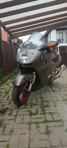 Honda CBR 1100 xx - 5