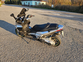 Gilera NEXUS 500 - 5