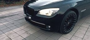 BMW 760i V12 - 5