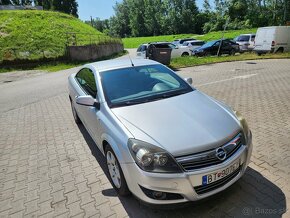 Predám Opel Astra Twin top cabrio - 5