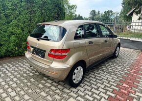 Mercedes-Benz Třídy B 150 1,5i serviska naj:141000km benzín - 5