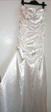 Krásne rôzne svadobné šaty - 5