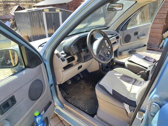 Land Rover Freelander 2.0 - 5