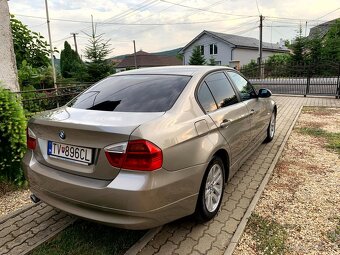 Predám BMW 318D, r.2007, dohoda možná - 5