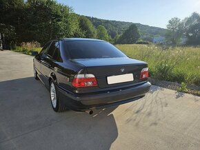 BMW 535i V8 e39 rv.1996 manuál - 5