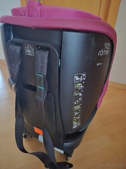 Britax Römer Trifix i-size - farba magenta - 5