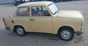 Trabant 1,1 - 5