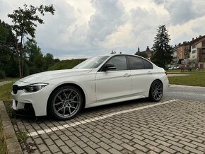 Bmw 3 F30 340i xDrive - 5