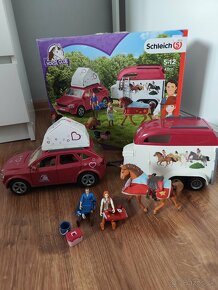 Schleich auto s prívesom - 5