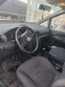 Predám vw sharan 1.9 tdi 85kw 4x4 - 5