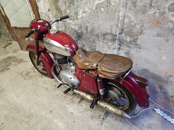 Jawa 250 353 kyvačka - 5