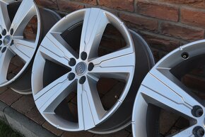 5x112 R20 Hlinikove disky Original Audi - 5