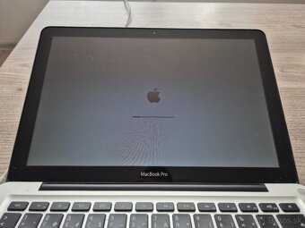 MacBook Pro - 5