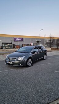 Toyota Avensis Combi 2.2TDI  2010 - 5