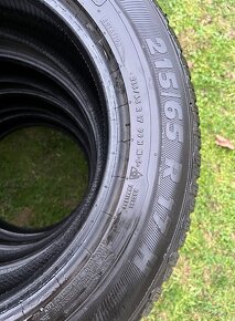 215/65 r17 zimné SEMPERIT 99H - 5