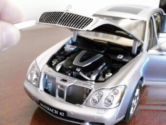 Maybach 62 Auto Art 1:18 - 5