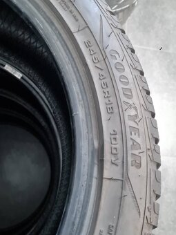 4x Goodyear 245/45 R18 100V zimné pneumatiky.. - 5