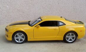 1:18 Chevrolet Camaro 2 x - 5