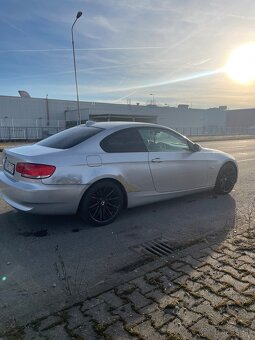 BMW 320 d coupe e 92 - 5