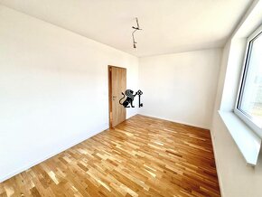 Na predaj 5 izbový rodinný dom s garážou, Záhorska Bystrica - 5