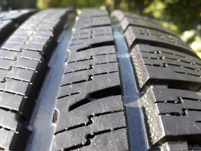 235/50 r18 zimne pneumatiky - 5