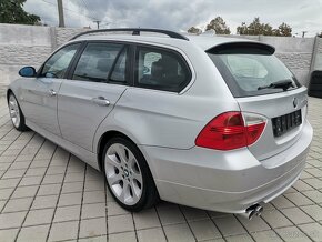 BMW RAD 3 330xDrive Touring E91 A/T - 5