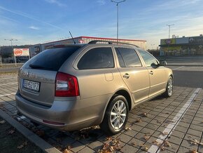 škoda octavia 1.6 TDI 4x4 - 5