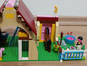 LEGO Friends 3189 Stáje v Heartlake - 5