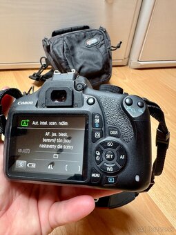 Canon EOS 1200D - 5