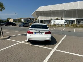 BMW F30 320xD LCI - 5